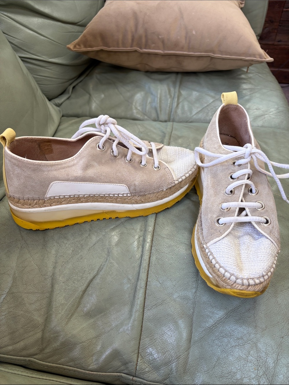 Women’s Platform Lace-Up Sneakers in Beige with Yellow Sole